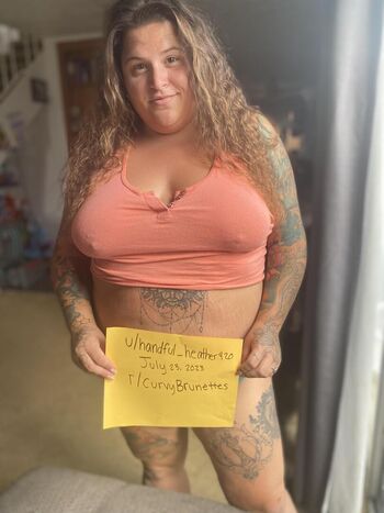 Full leaked Handfulheather private onlyfans photo