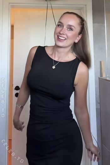 Full leaked Hannifu private onlyfans photo