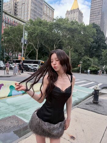 Full leaked Heejin page private onlyfans photo