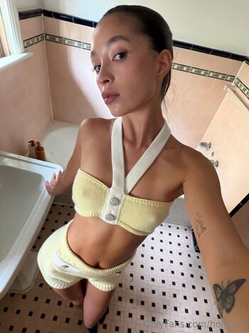 Full leaked Holly lim  page private onlyfans photo