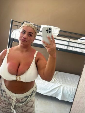 Full leaked Indigo private onlyfans photo