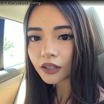 Full leaked Itskatchii  page private onlyfans photo