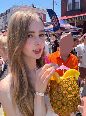 Full leaked Jadoreeana private onlyfans photo
