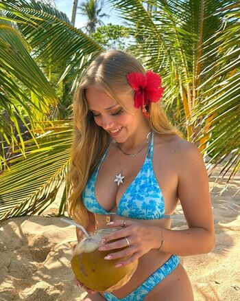 Full leaked Janice reimann page private onlyfans photo