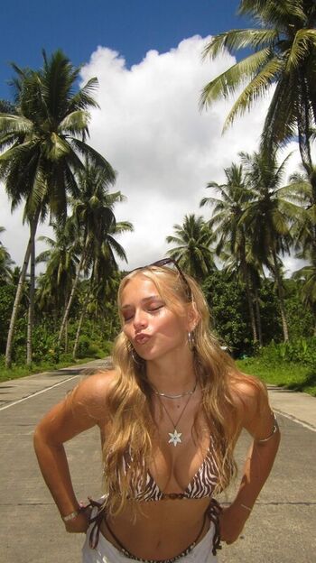 Full leaked Janice reimann page private onlyfans photo