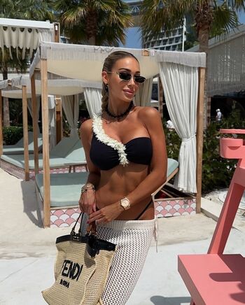 Full leaked Janine wiggert page private onlyfans photo