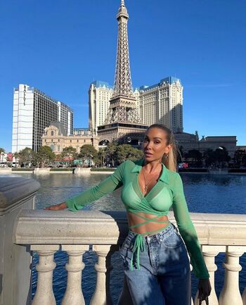 Full leaked Janine wiggert private onlyfans photo
