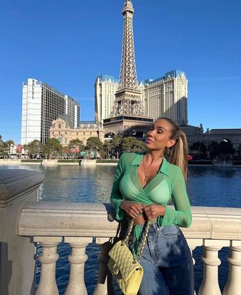 Full leaked Janine wiggert private onlyfans photo