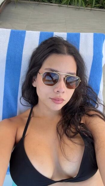 Full leaked Julia alvarengaa private onlyfans photo