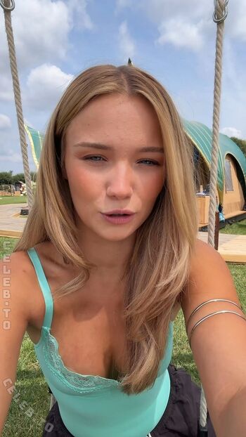Full leaked Julia beautx private onlyfans photo
