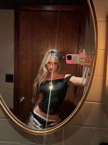 Full leaked Julia ernst page private onlyfans photo