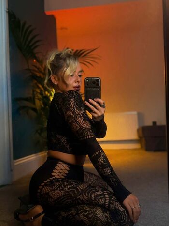 Full leaked Julia haida private onlyfans photo