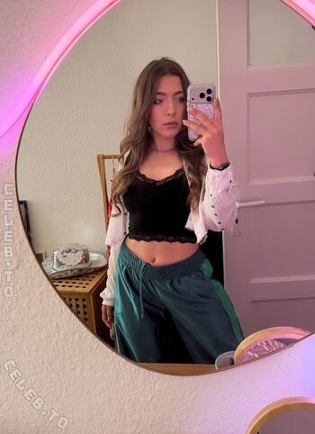 Full leaked Junicats private onlyfans photo