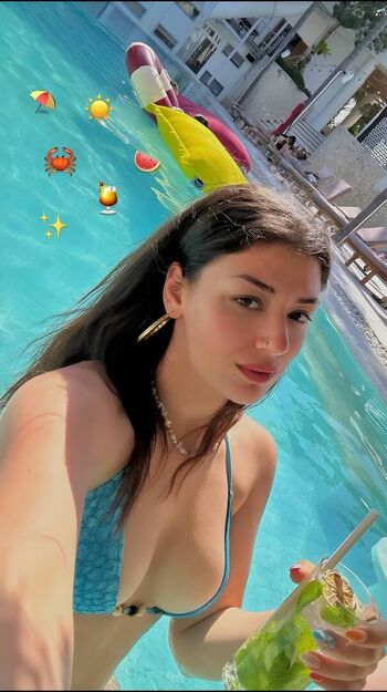 Full leaked Kardelen aknc page private onlyfans photo