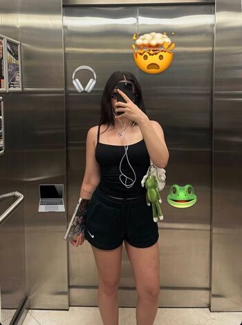Full leaked Kardelen aknc private onlyfans photo