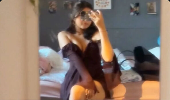 Full leaked Kashvi nigam private onlyfans photo