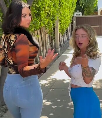 Full leaked Katelavrentios private onlyfans photo