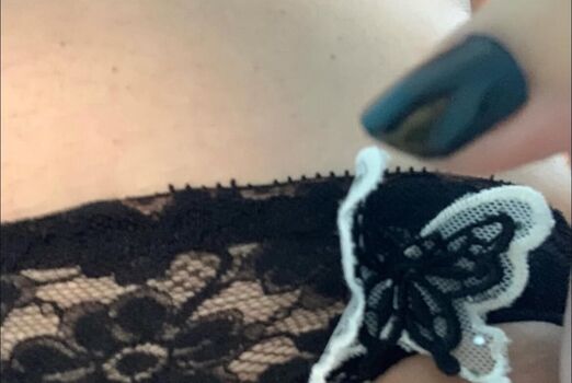 Full leaked Kathalbiryani private onlyfans photo