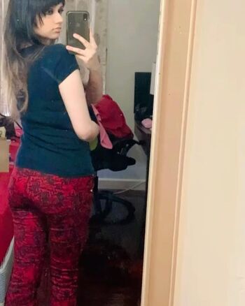 Full leaked Kathalbiryani private onlyfans photo