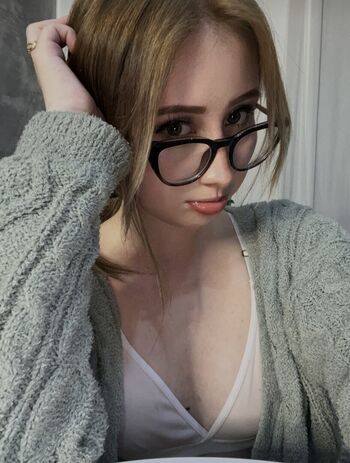 Full leaked Kaylazz private onlyfans photo