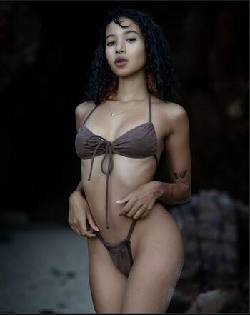 Full leaked Keasha april private onlyfans photo