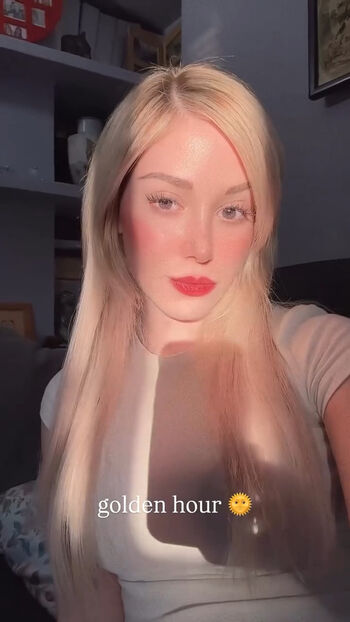 Full leaked Kitty aliice page private onlyfans photo