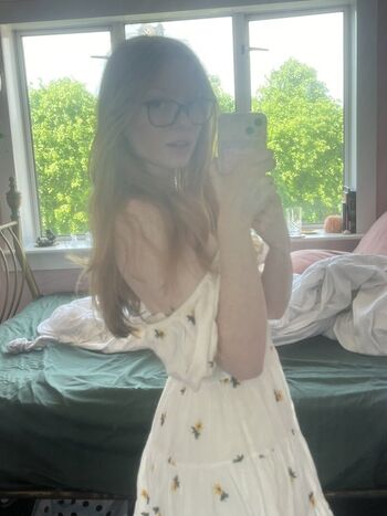 Full leaked Kittyainsley private onlyfans photo