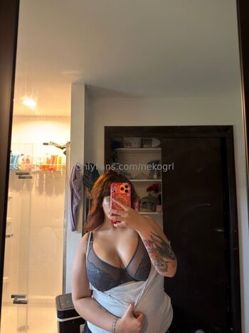 Full leaked Lewnair private onlyfans photo