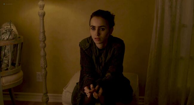 Full leaked Lilycollins private onlyfans photo