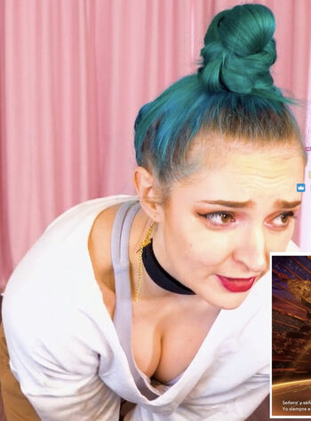 Full leaked Littlesiha private onlyfans photo
