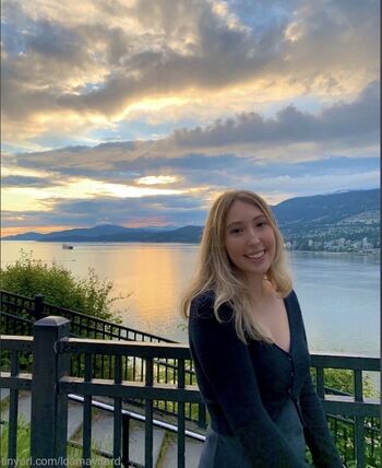 Loa Maynard