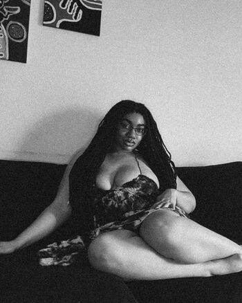 LockedHoneyPrincess