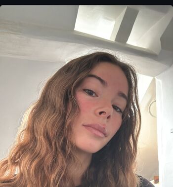 Lola Labesse