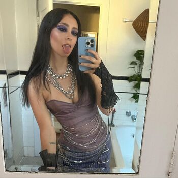 Full leaked Carly rae jepsen/ private onlyfans photo