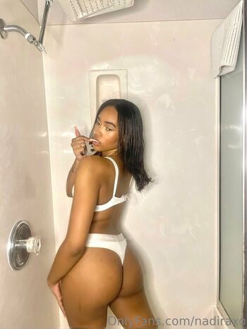 Full leaked Luckigyalxo private onlyfans photo