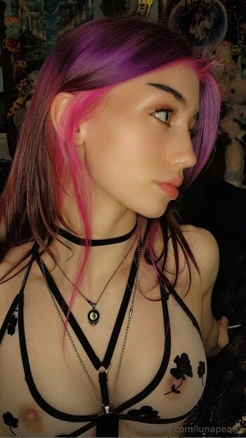 Full leaked Luna pearl private onlyfans photo