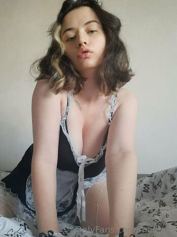 Full leaked Mad girl private onlyfans photo