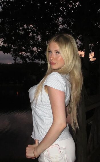 Full leaked Maddy arluna private onlyfans photo