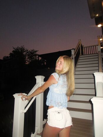Full leaked Maddy poncher private onlyfans photo