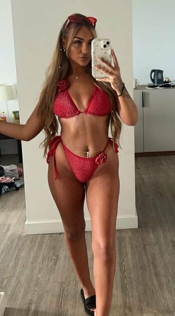 Full leaked Madeleine kyme private onlyfans photo