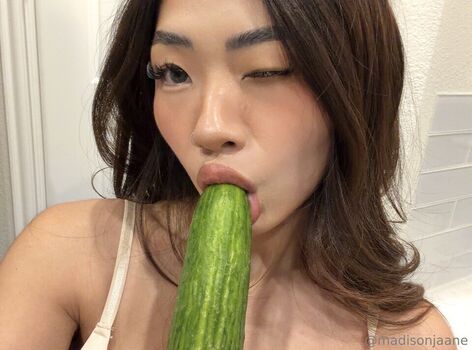 Full leaked Madisonjaane private onlyfans photo
