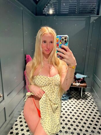 Full leaked Madisonmoores private onlyfans photo