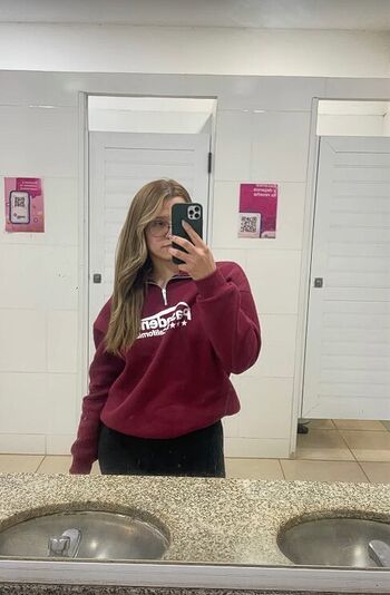 Full leaked Magui suamela private onlyfans photo