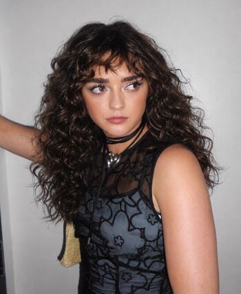 Full leaked Maisie williams page private onlyfans photo