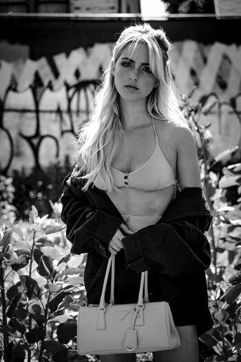 Full leaked Mckenna grace private onlyfans photo