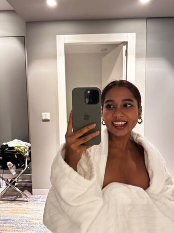 Mia Z