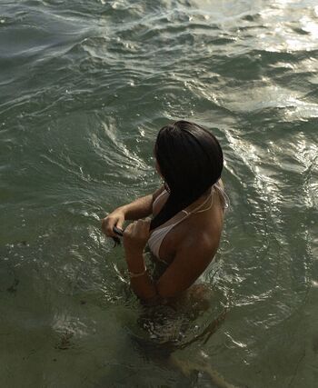 Full leaked Miaarhodes private onlyfans photo
