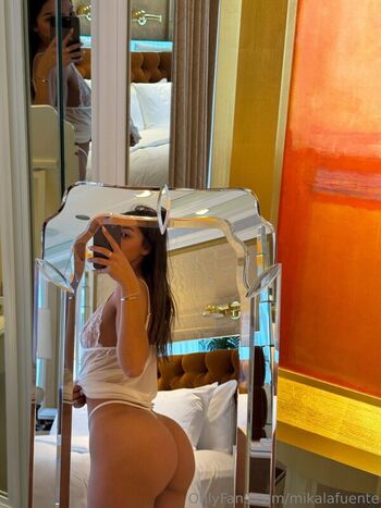Full leaked Mikaela fuente private onlyfans photo