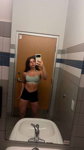 Mikayla Campinos