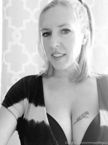 Full leaked Mrssmithpics private onlyfans photo
